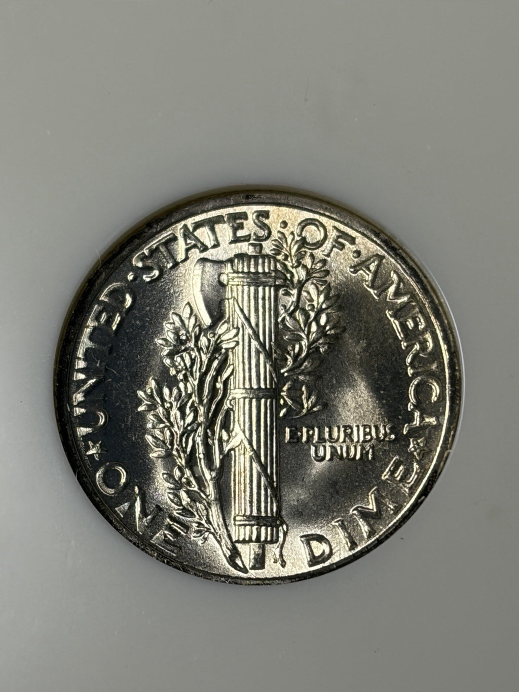 1940 NGC MS67 FB Mercury Dime