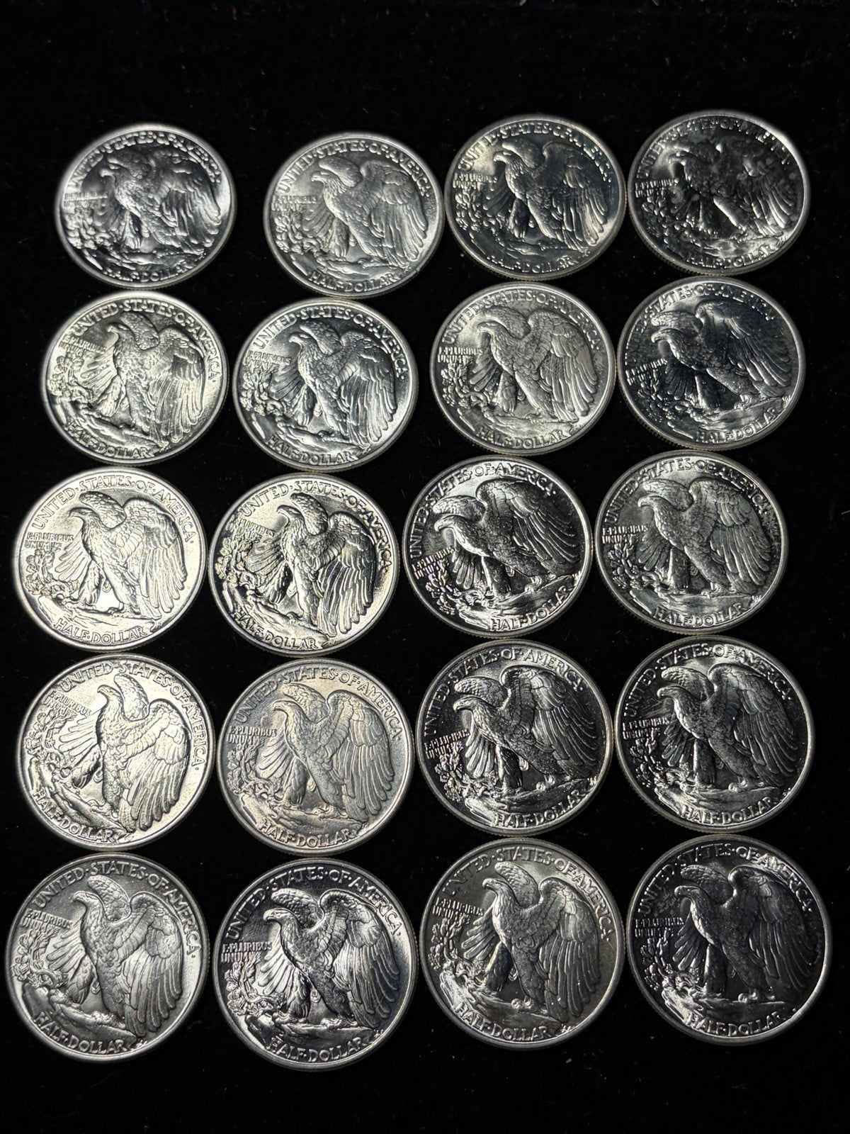 1946 Walking Liberty Half Dollar Roll 20 Coins BU Uncirculated
