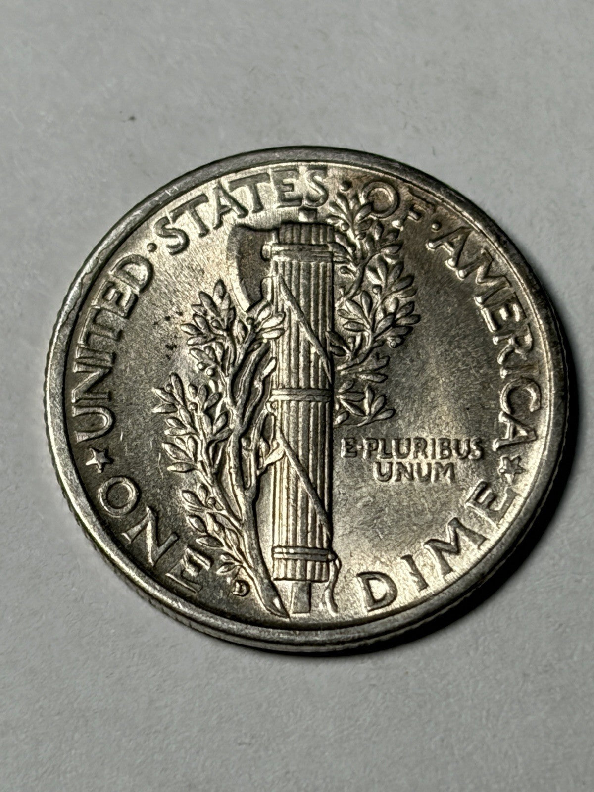 1928-D Mercury Silver Dime Strong Bands